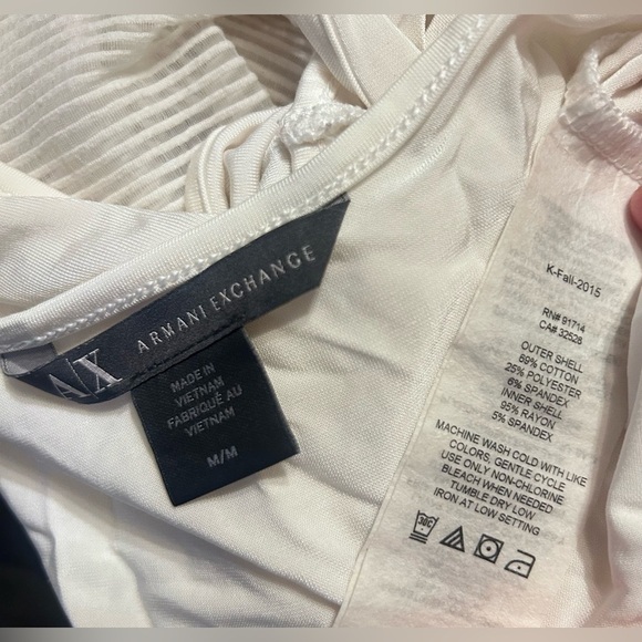 Armani Exchange  Relaxed Blouse Open back with inner top M - Picture 4 of 4